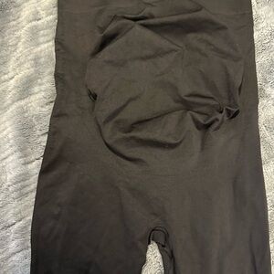 BLANQI Classic Black Apparel